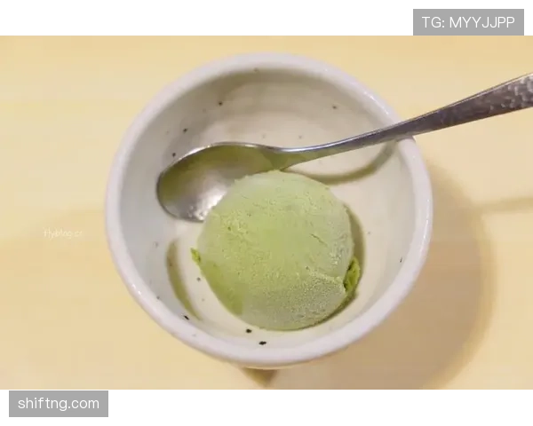 季丽萍家的冰箱里塞满蛋白粉，连冰淇淋都得预约